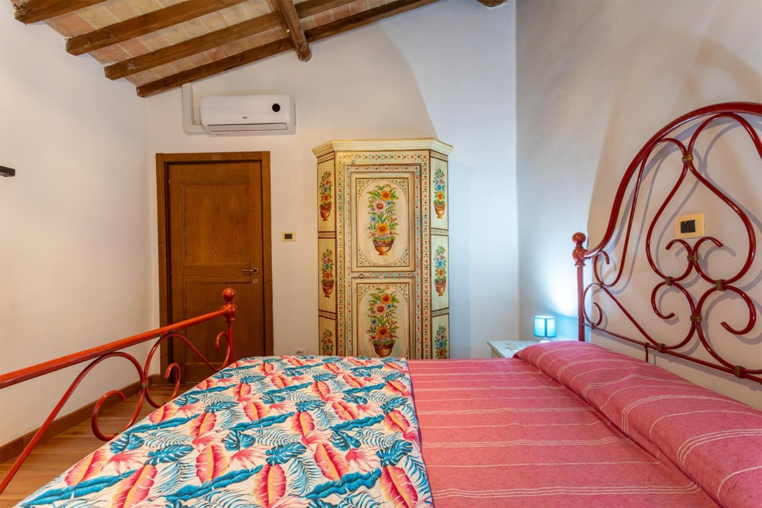 Maxi Paradiso - Guest House A Due Passi Dal Lago Trasimeno Torricella  Extérieur photo